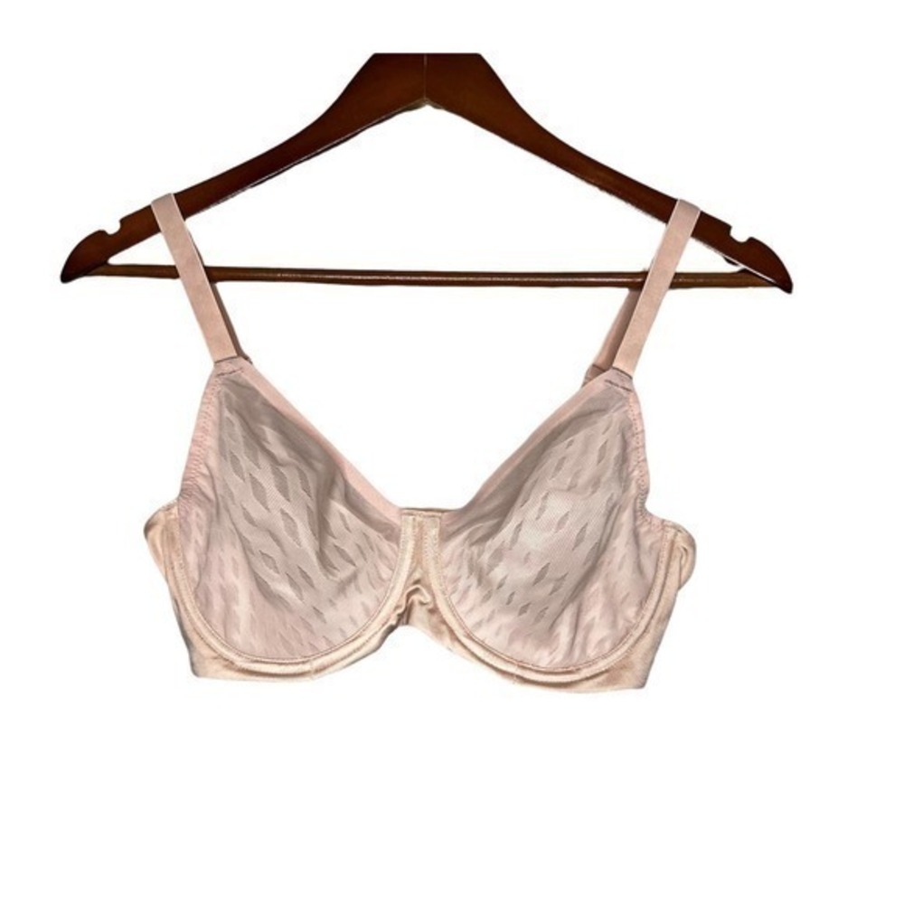 Wacoal blush light pink non molded cups underwire adjustable feminine bra 36D